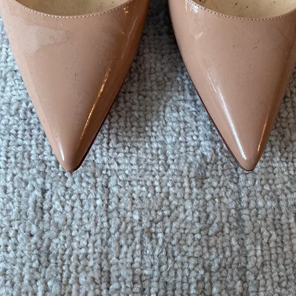 CHRISTIAN LOUBOUTAIN- KATE 100 PATENT LEATHER PUMPS - Size 40 - RETAILS $1,049 - Picture 5 of 8